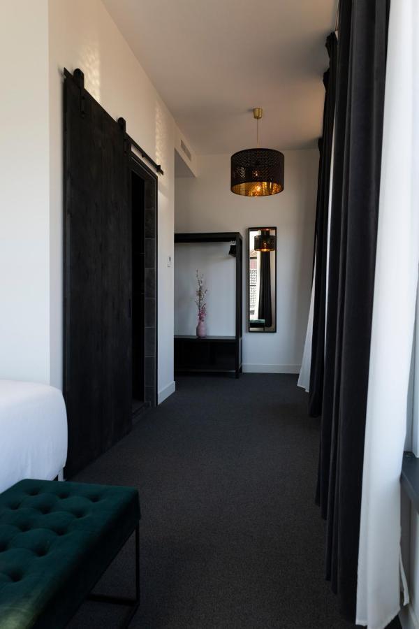 Hotel En Stadscafe De Dam L Hotel Monnickendam Extérieur photo