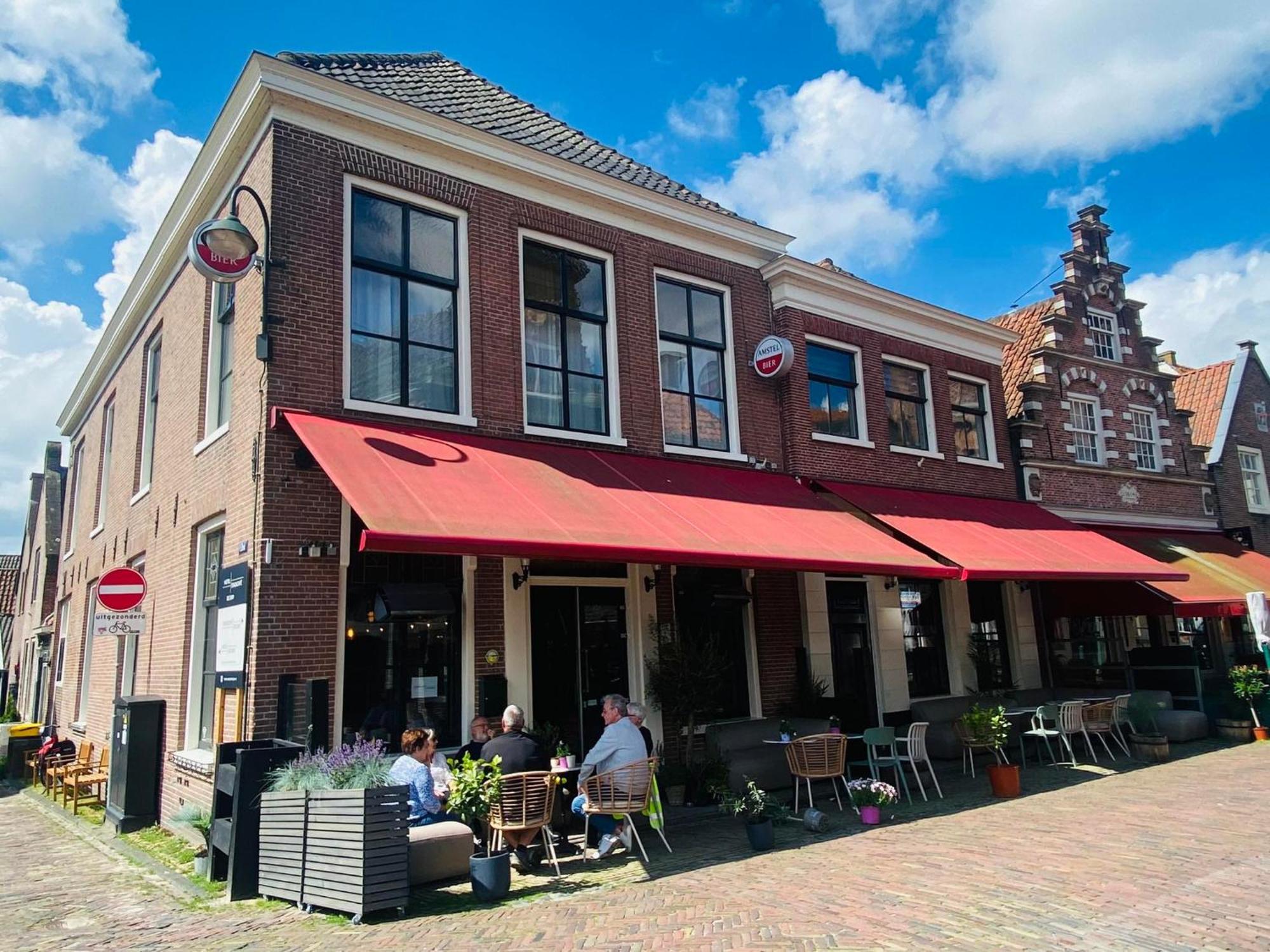 Hotel En Stadscafe De Dam L Hotel Monnickendam Extérieur photo